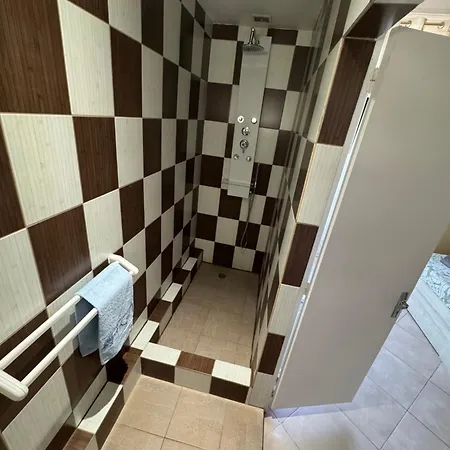 Cher Jacob Bed & Breakfast Agde